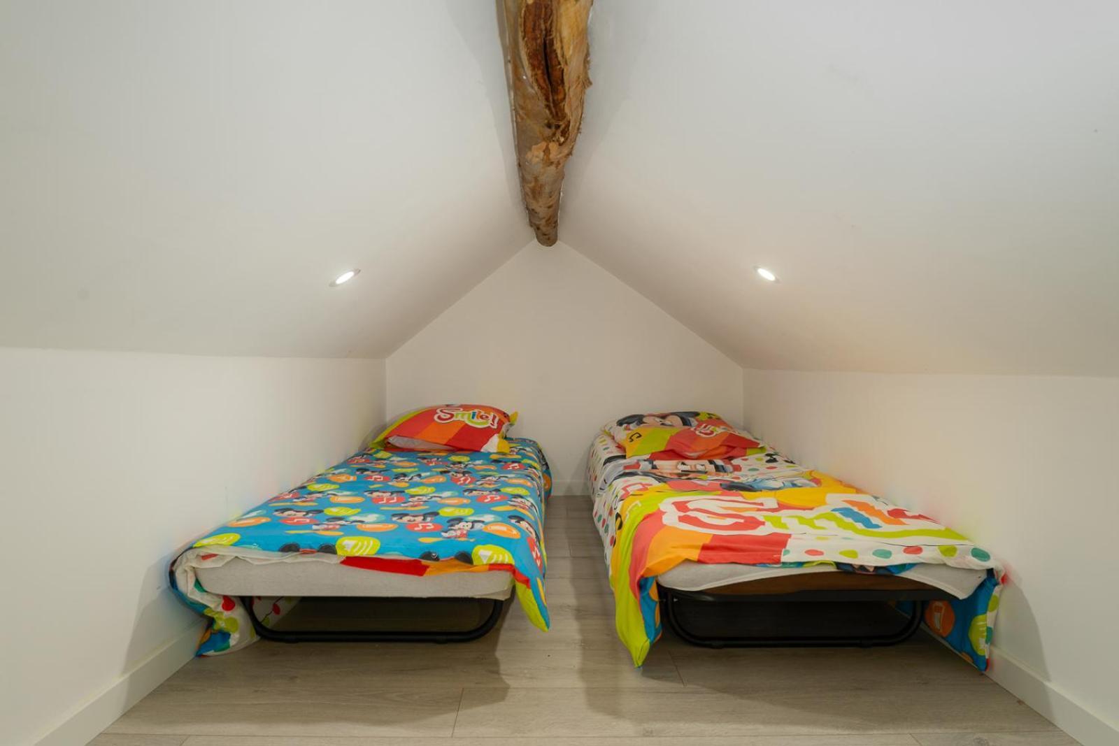 ホテル Casa Do Vale Cabo Olival エクステリア 写真